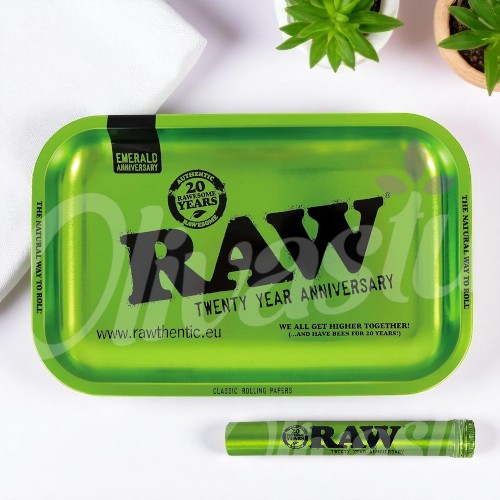 Unveiling the RAW Emerald Green Rolling Tray and Aluminium Cone Holder